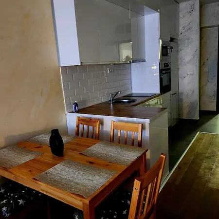 35 Luxury Apartment *